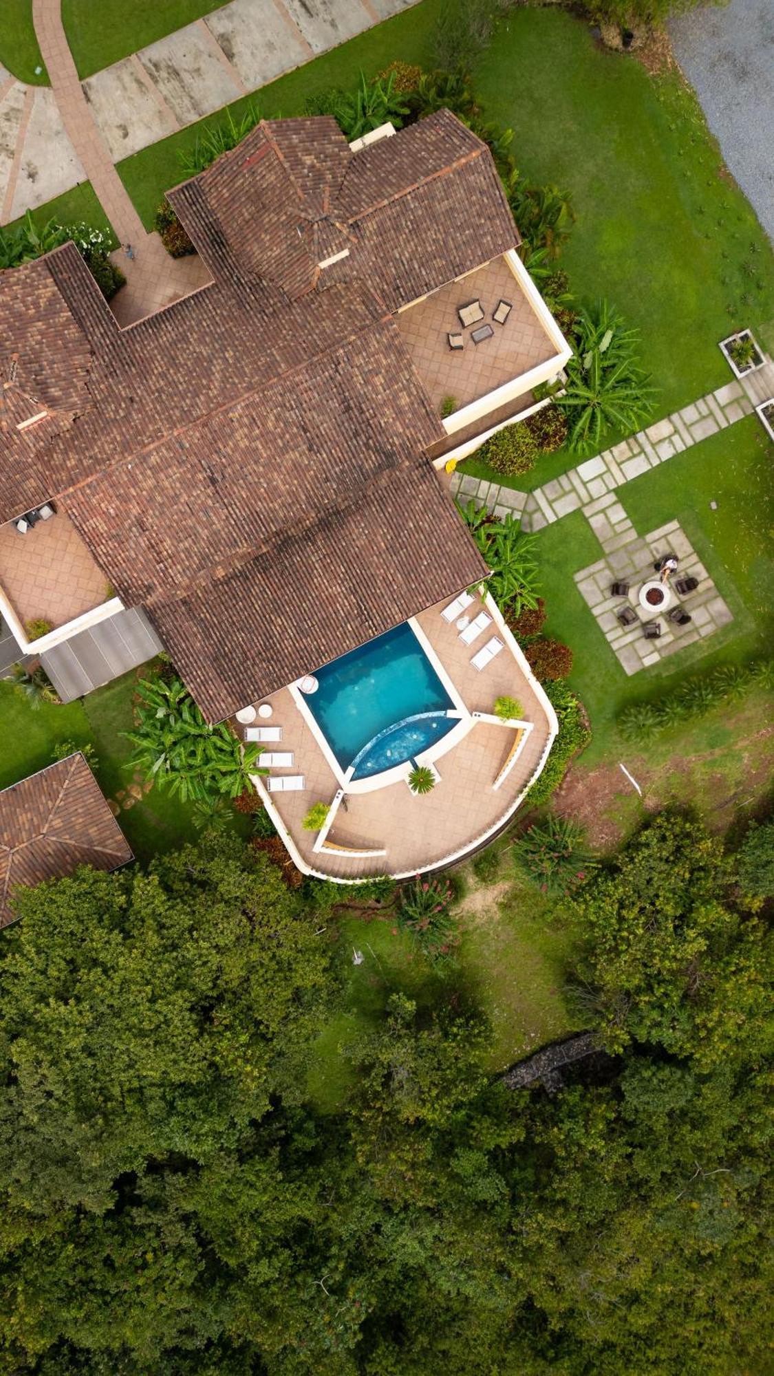 El Regalo Resort โบกา ชิกา ภายนอก รูปภาพ